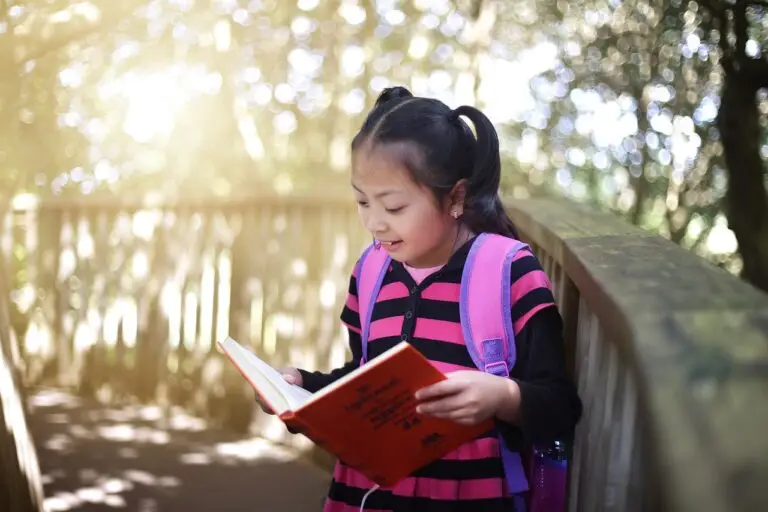 How Does a Child Learn to Read?